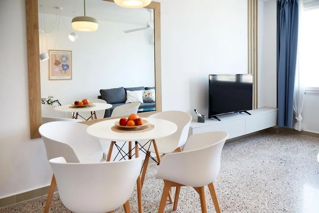 Apartment Crispi Luxury & Spacious Apt-Sour Sisters Apts Thessaloniki